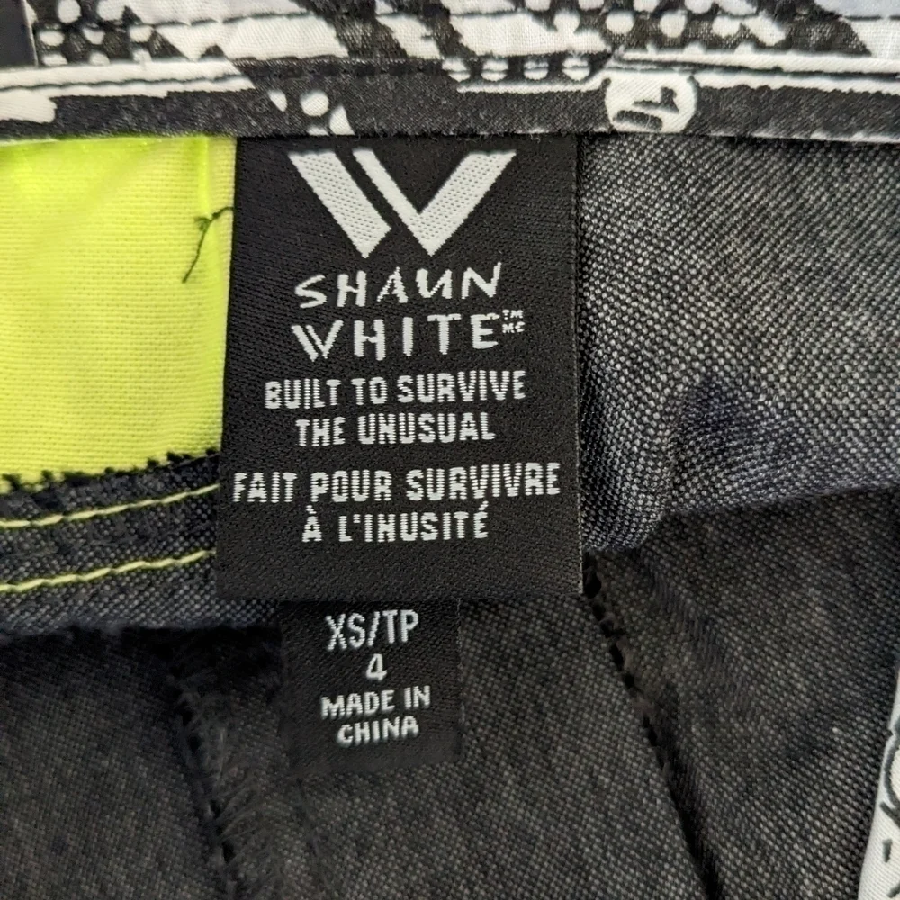 NWT Shaun White Flat Front Adjustable Waist Shorts Ebony XS 4